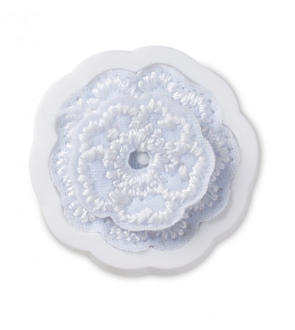 Elegant White Floral 3