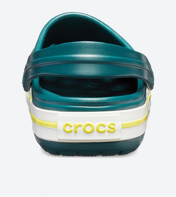 Evergreen crocs outlet