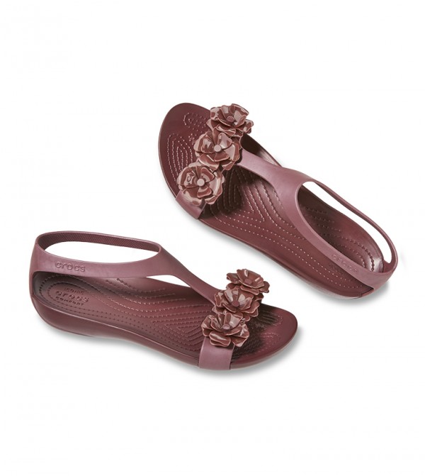 Crocs Women s Crocs Serena Embellish Sandal Crocs