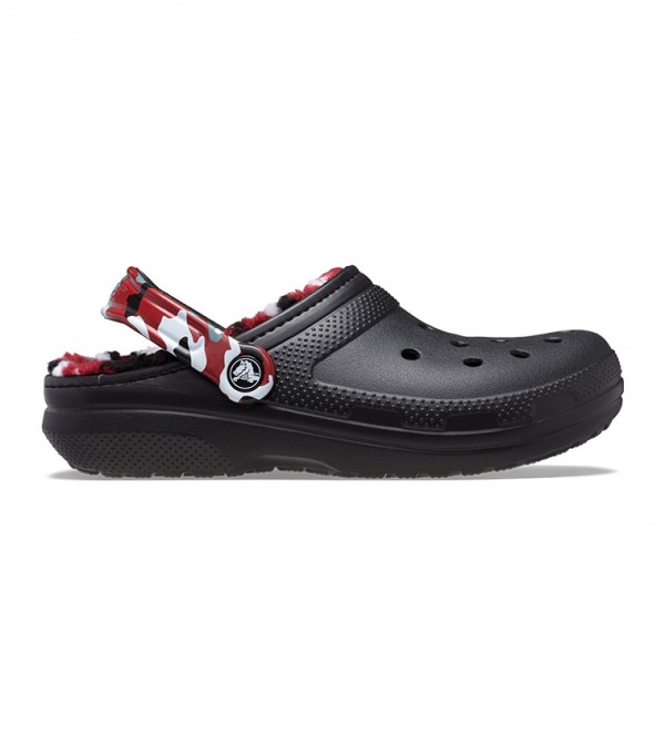 Kids camo 2025 lined crocs