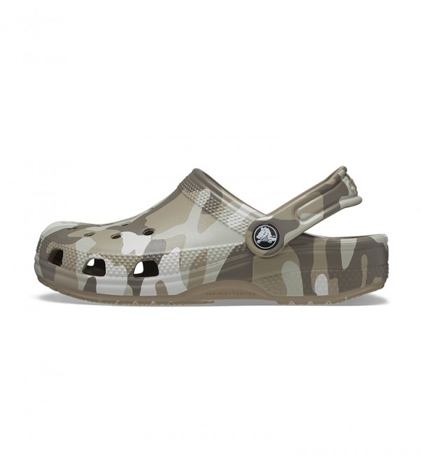 Duck camo crocs best sale