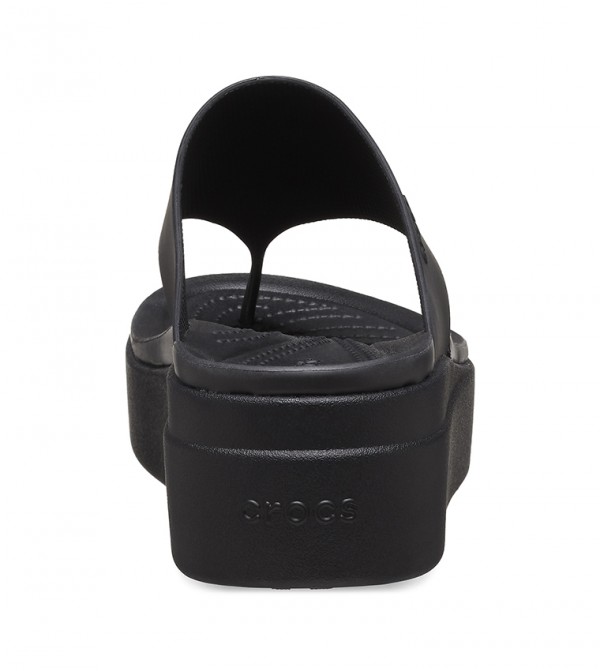 無料配送◆CARLYN (カーリン)◆ Coco Flip Flop Crocs | Brooklyn Flip | Crocs