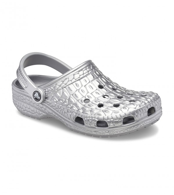 Classic metallic clog on sale