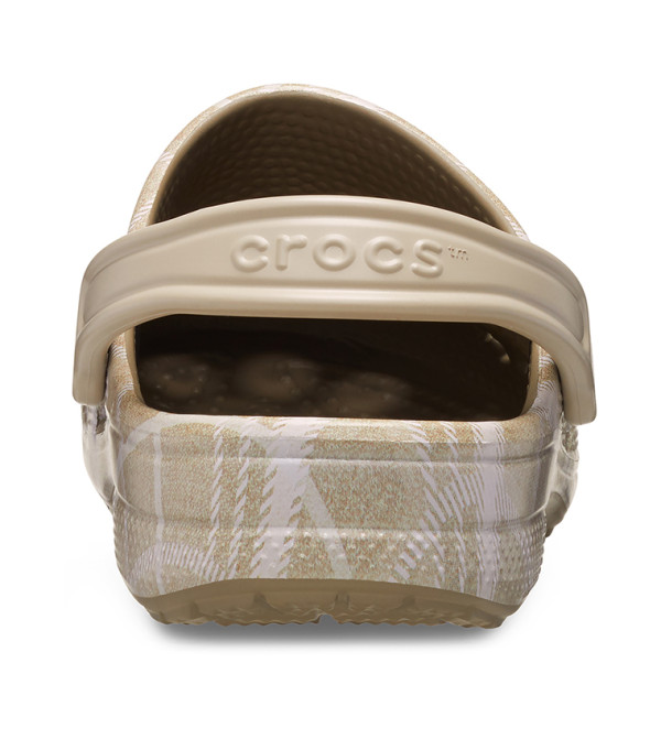 Crocs | Baya Holiday Plaid Clog | Crocs display picture 3