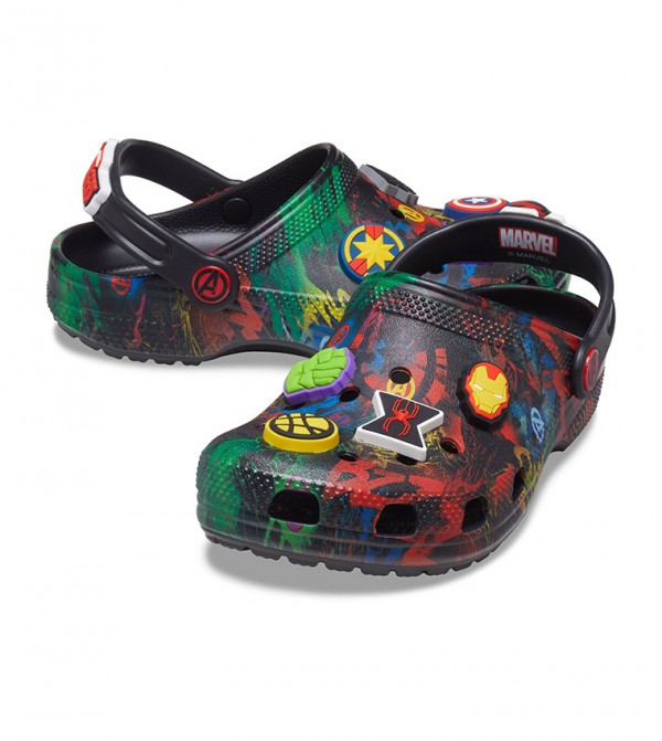 mens marvel crocs