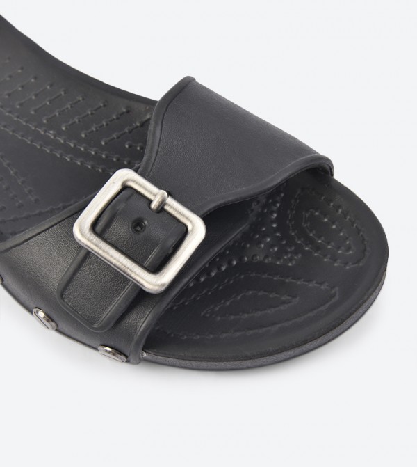 Crocs sarah sandals hotsell