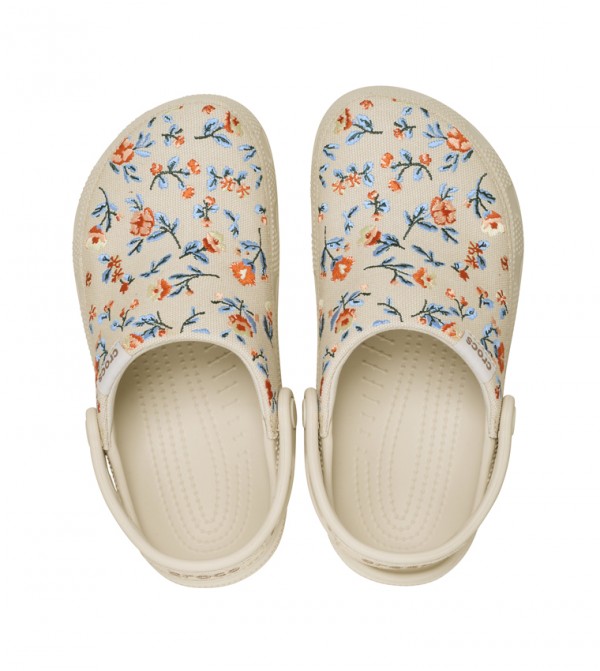 Crocs | Classic Crafted Floral Clog | Crocs